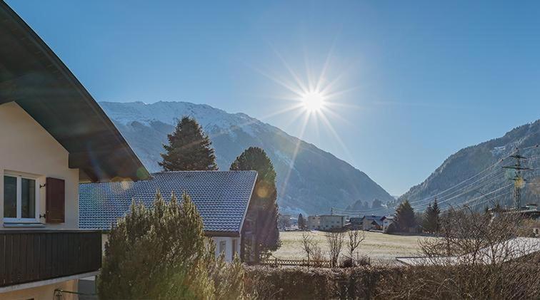 Mittagspitze Apartman Schruns Kültér fotó